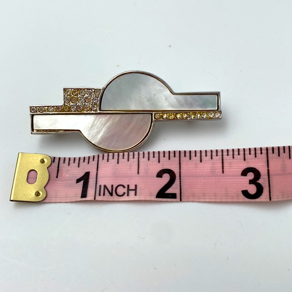 Art Deco style pin/brooch. Mother of Pearl. Yamada stamped on back. - Picture 3 of 5